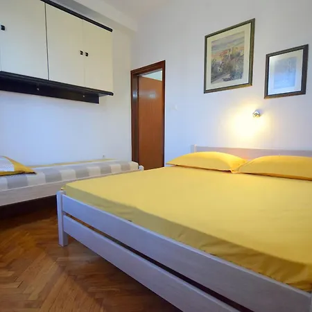 Apartment Juranic Krk Town